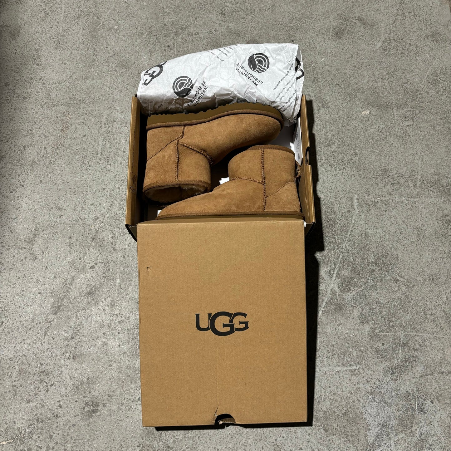 UGG Classic Mini II Chestnut