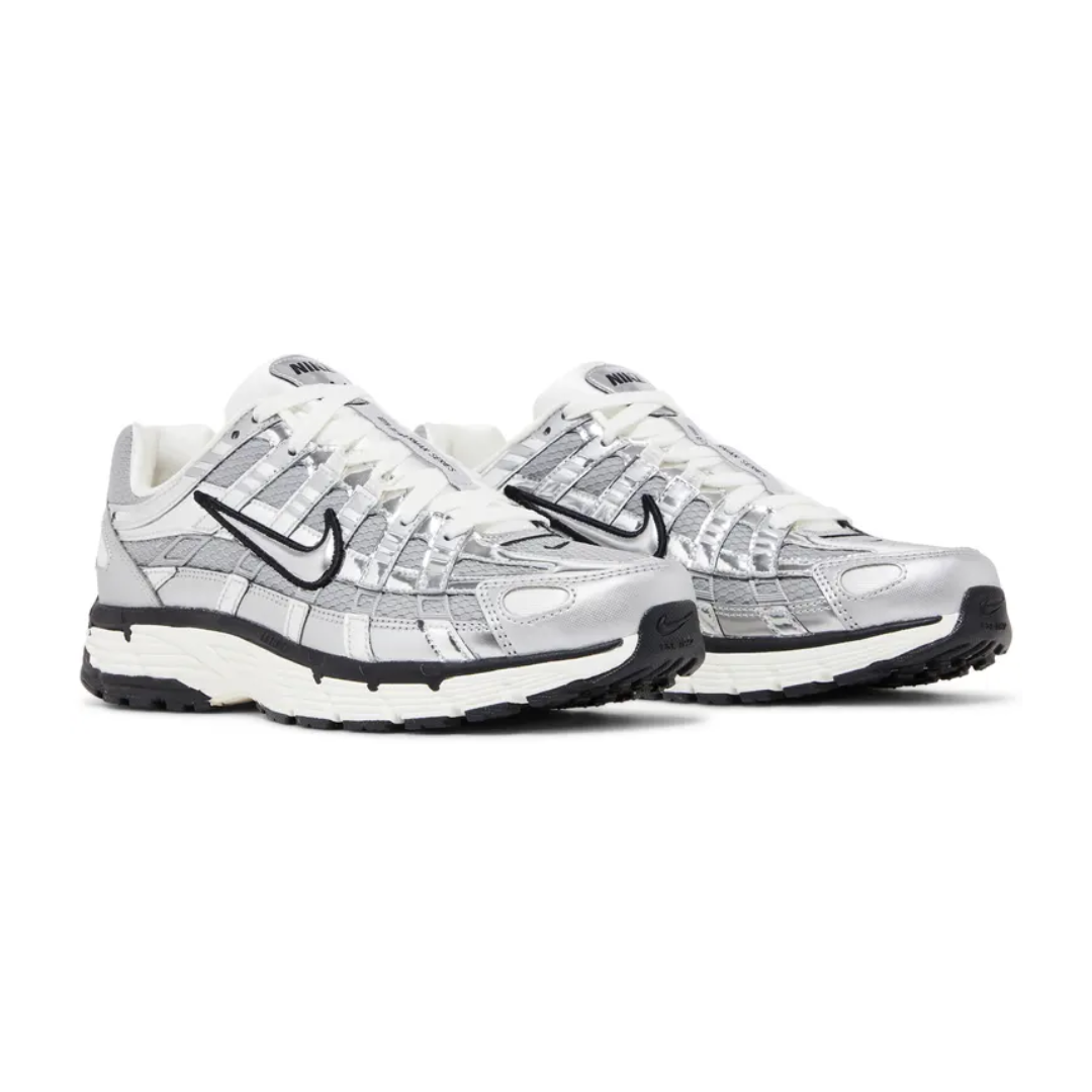 NIKE P-6000 METALLIC SILVER