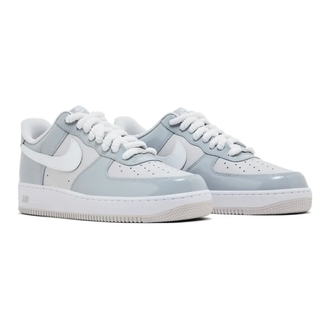 NIKE AIR FORCE 1 '07 LV8 WOLF GREY PATENT